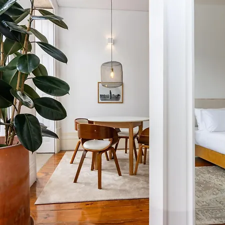 Apartament Sta *